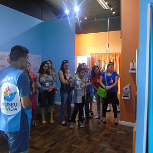 2016_03_19___professores_cmei_santa_felicidade_3_20160322_1883671254 360 800 600 80 rd 255 255 255
