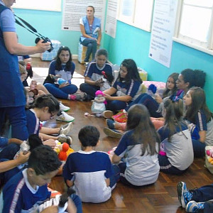 2016_04_15___visita_escola_literal_10_20160415_1331921598 703 800 600 80 rd 255 255 255