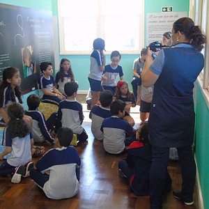 2016_04_15___visita_escola_literal_15_20160415_1191478768 708 800 600 80 rd 255 255 255