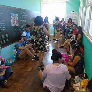 2016_04_16___professores_de_cmeis_de_curitiba_visitam_museu_da_vida_19_20160418_1498230506 762 800 600 80 rd 255 255 255