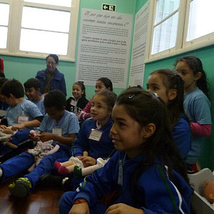 2016_05_12_escola_municipal_elza_lerner_16_20160530_1076930449 912 800 600 80 rd 255 255 255