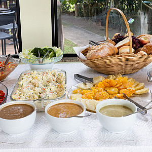 Web_ _Feijoada_da_Pastoral_da_criana_ _Cantina_Museu_da_vida 17