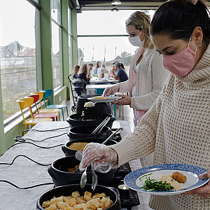 Web_ _Feijoada_da_Pastoral_da_criana_ _Cantina_Museu_da_vida 37