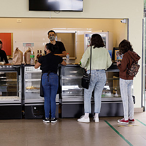Web_ _Feijoada_da_Pastoral_da_criana_ _Cantina_Museu_da_vida 46